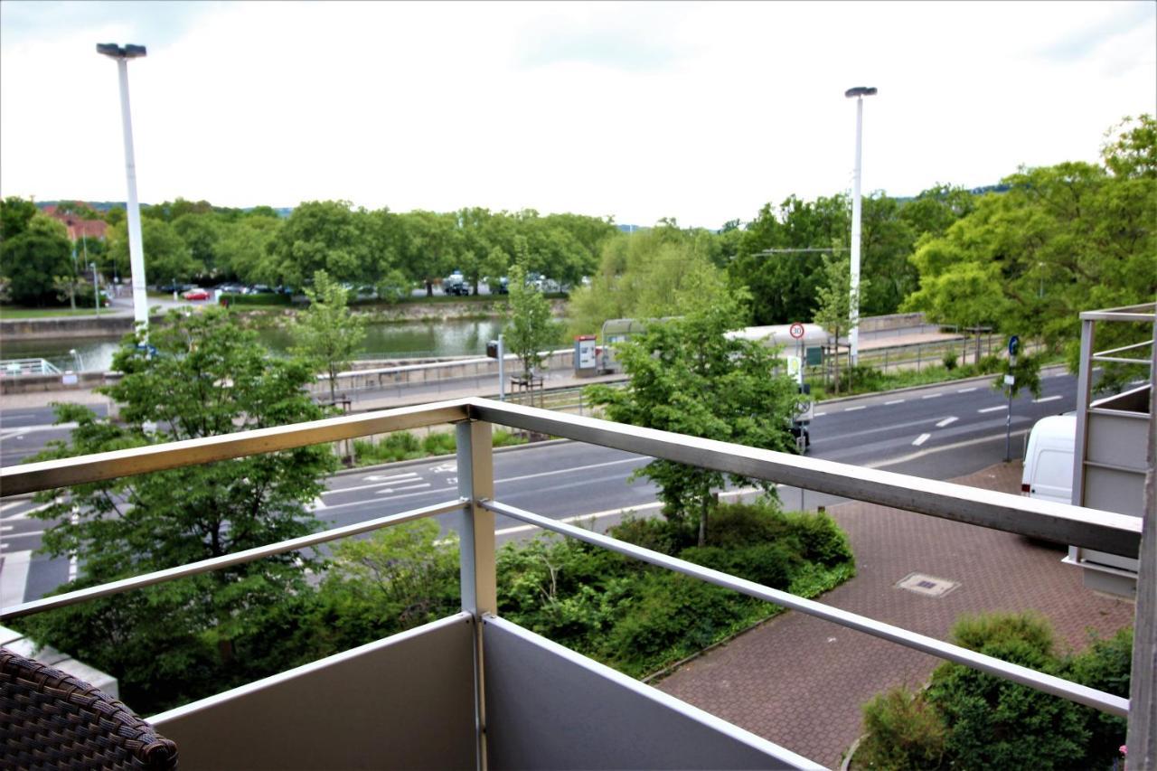 Luxury City Apartment - View Of River And Castle เวิร์ซบวร์ก ภายนอก รูปภาพ