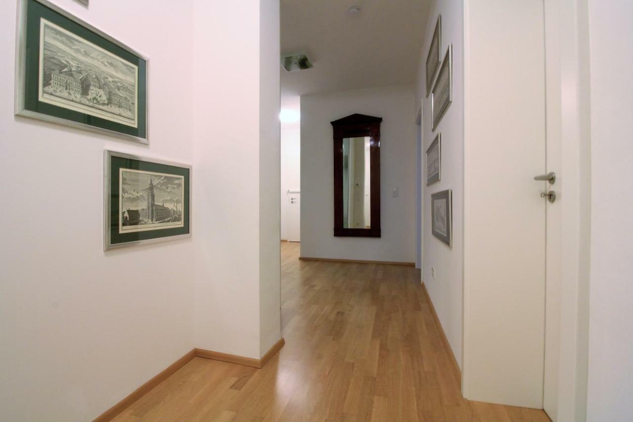 Luxury City Apartment - View Of River And Castle เวิร์ซบวร์ก ภายนอก รูปภาพ